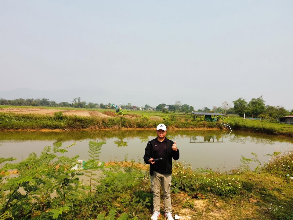 แม็คโครขุดดิน